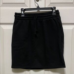TNA | Cozy Fleece | Perfect Skirt | Black | Mini | Drawstring | Pockets | Size S
